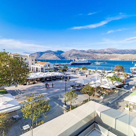 Piazza Suites Lixouri Buitenkant foto