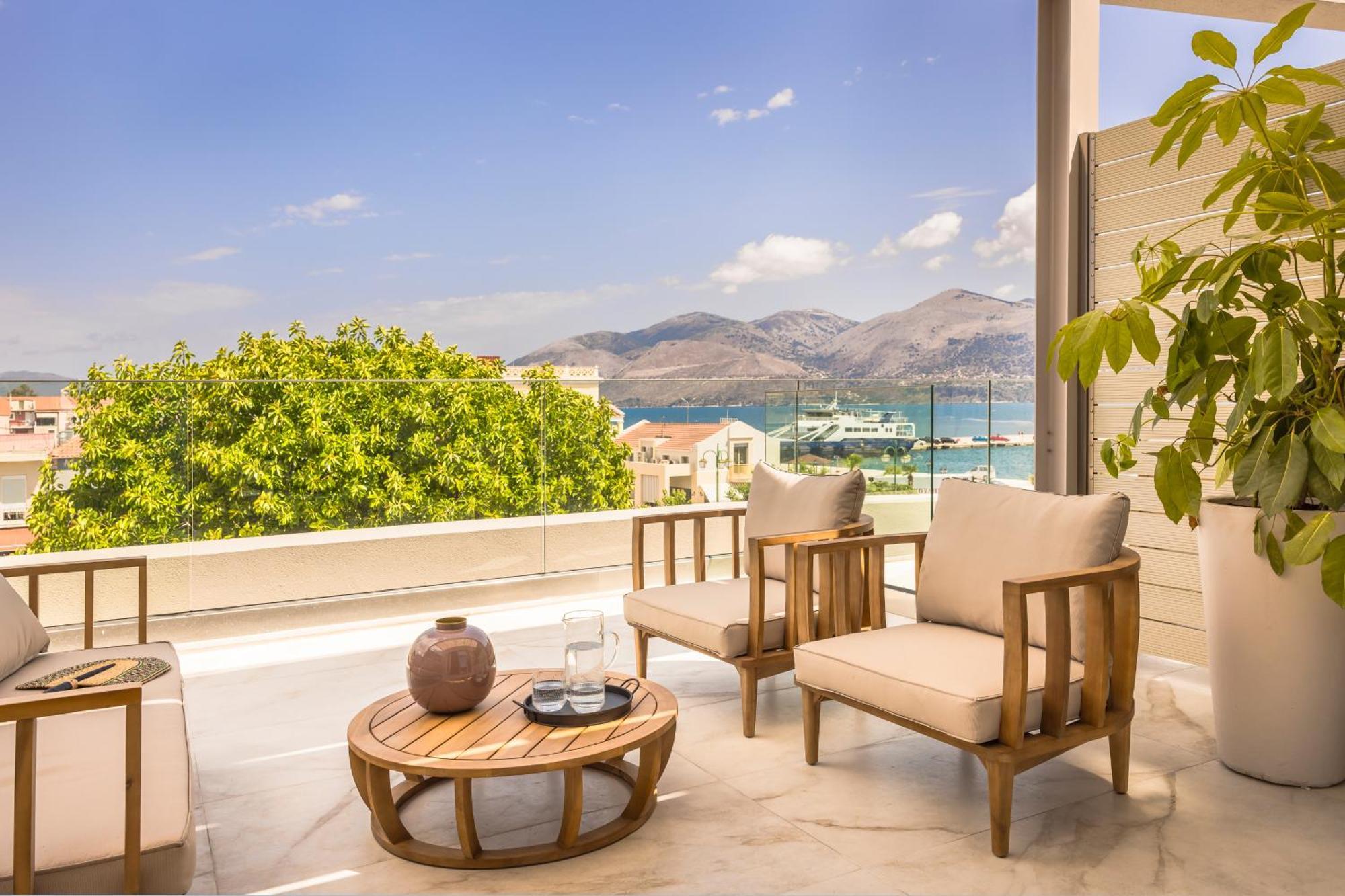 Piazza Suites Lixouri Buitenkant foto