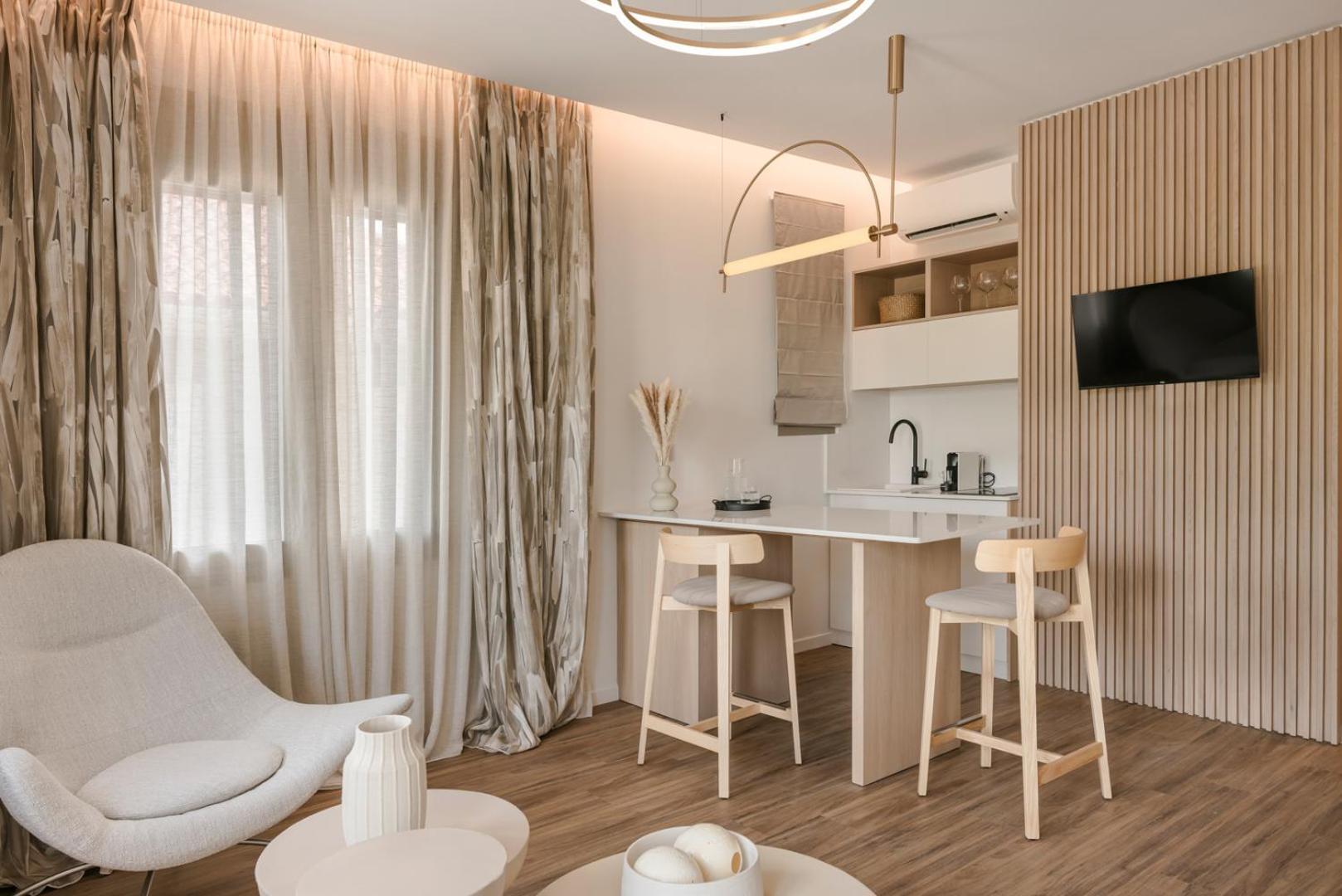Piazza Suites Lixouri Buitenkant foto