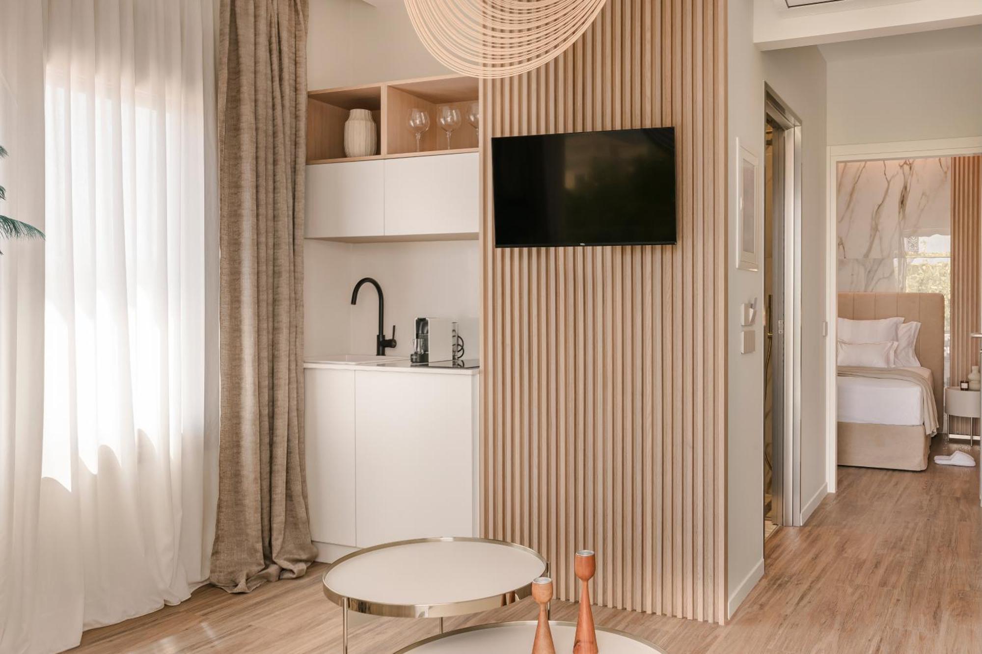 Piazza Suites Lixouri Buitenkant foto